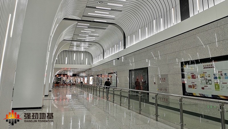 武漢地鐵8號線一徐家棚站